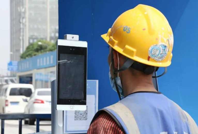 智慧工地人臉識別系統(tǒng)：提升工地安全管理的新利器！