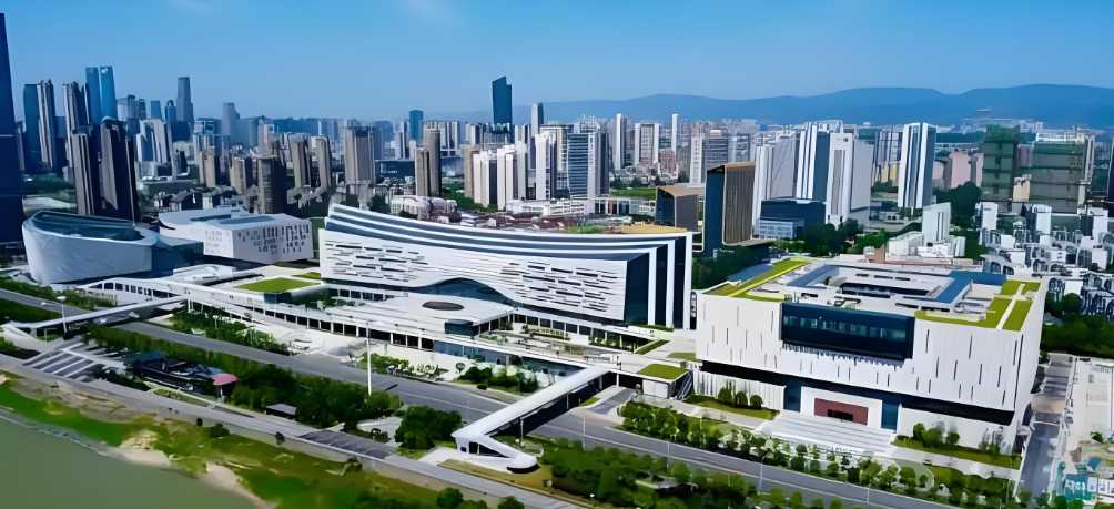 數(shù)字化、綠色化齊發(fā)展：江西建工構建智慧工地新篇章