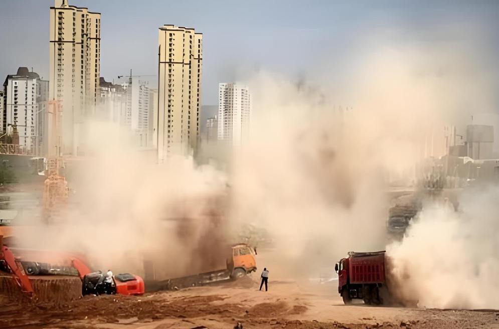 《中華人民共和國大氣污染防治法》明確規(guī)定，企業(yè)事業(yè)單位應當防止、減少環(huán)境污染，對所造成的損害依法承擔責任。